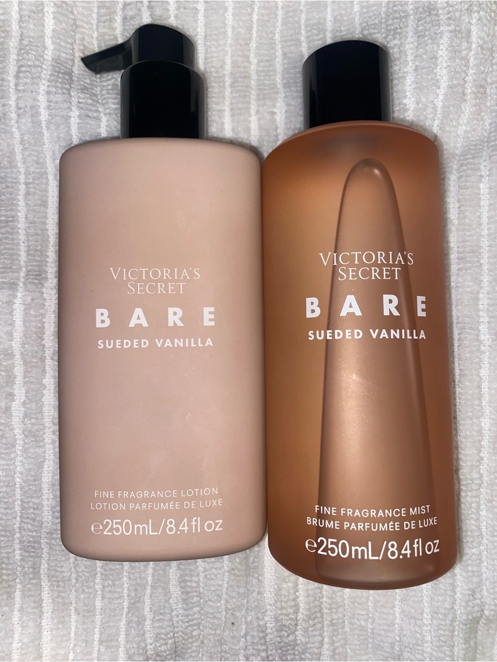 Victorias Secret Bare Sueded Vanilla - Picture 2 of 5